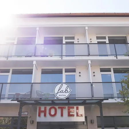Hotel Fab 3*
